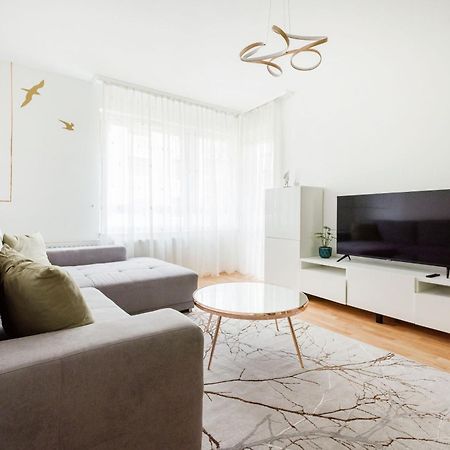 Modern Two-Bedroom Apartment With Free Parking Budapest Ngoại thất bức ảnh