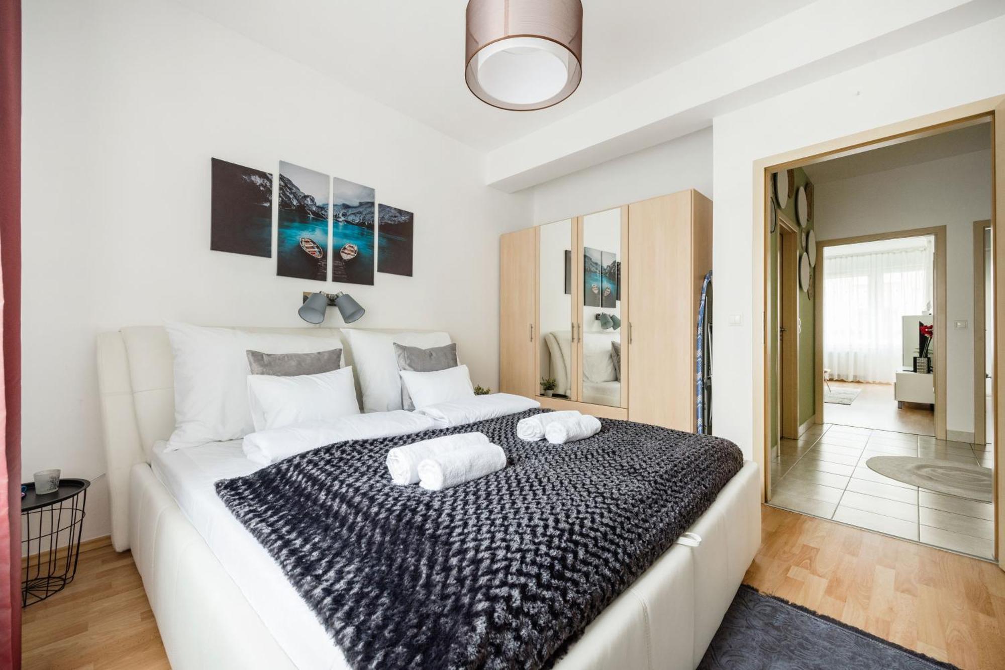 Modern Two-Bedroom Apartment With Free Parking Budapest Ngoại thất bức ảnh